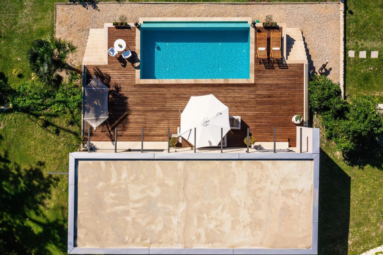 Villa Taihouse Bar Exterior foto